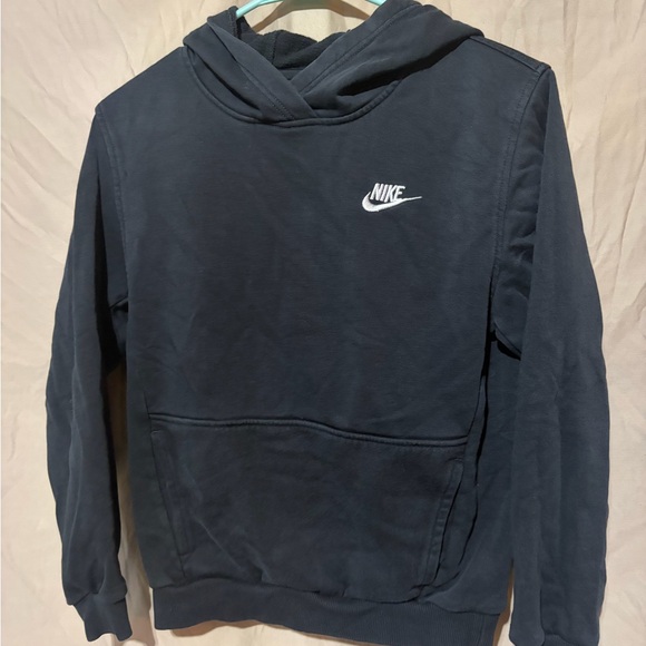 Nike Other - Nike sweatshirt